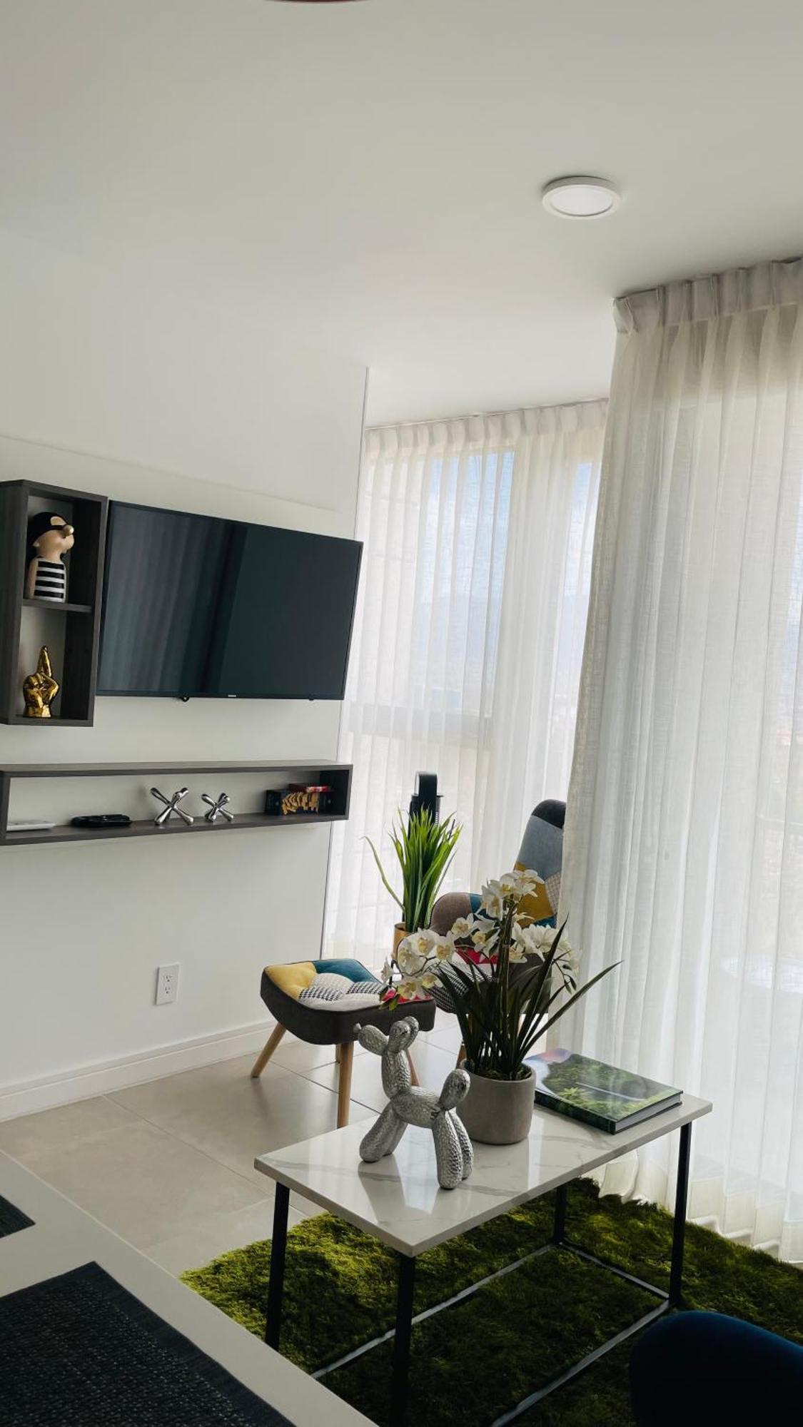 Skygarden Nunciatura Luxury Apartment #705 San José Esterno foto